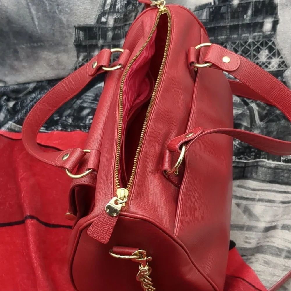 Elaine Turner leather satchel